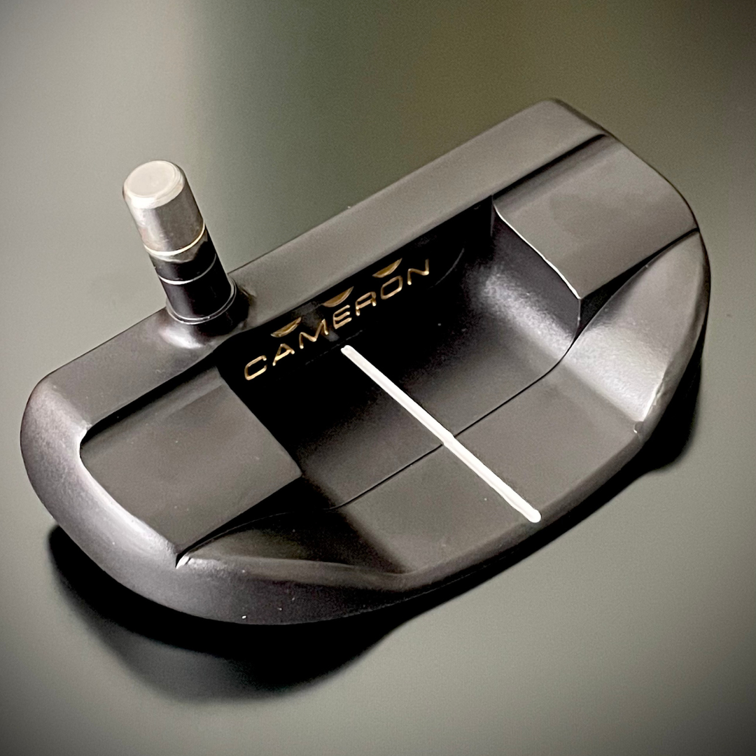 Studio Select Fastback No.1 - Black u0026 Gold – Charisma Golf